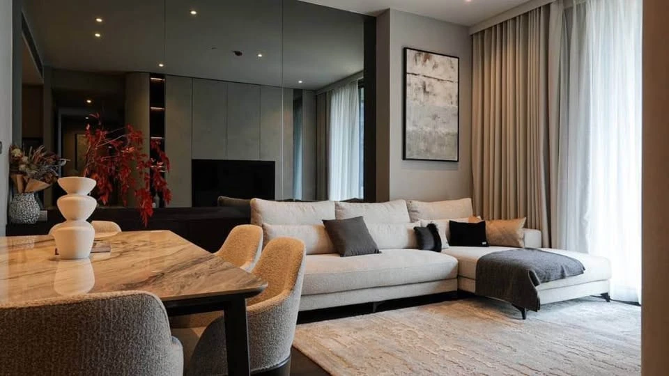 For sale, for rent Laviq Sukhumvit 57, 17th floor, spacious room, fully furnished, reserve now.