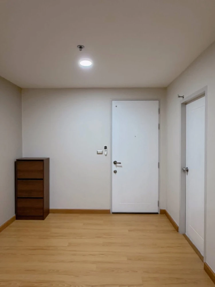 For sale or rent: Le Rich Rama 3. Spacious rooms with ample living space. Convenient and complete amenities all in one place. Don't miss out!