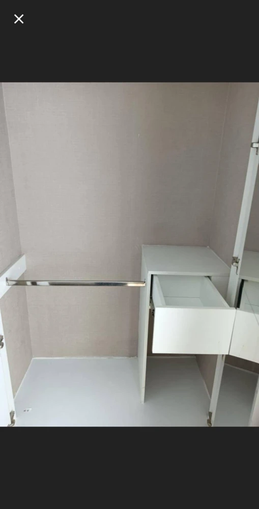 For sale or rent: Lesto Sukhumvit 113, a lovely room with complete amenities. Don't miss out on this great deal!