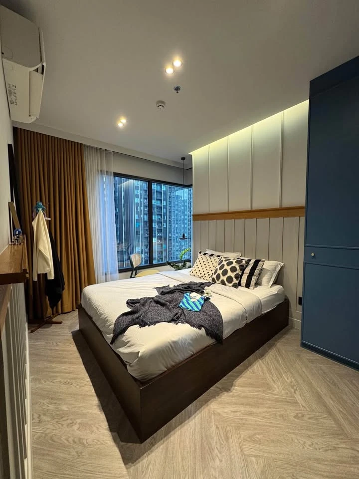 For sale or rent: Life Asoke Hype, 15th floor, beautiful unit, fully furnished and ready to move in. Book now!