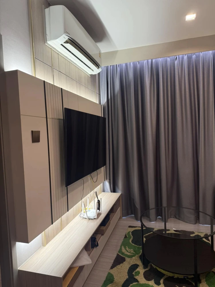 For sale, for rent, Life Asoke Hype, fully furnished, built-in, high floor, open view, no blocking, hurry and reserve before you miss out.