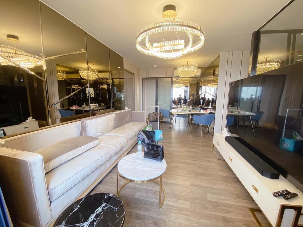 For sale or rent: Life Ladprao Valley, 2 bedrooms, 2 bathrooms, luxuriously decorated, great location, beautiful city view, reserve now!
