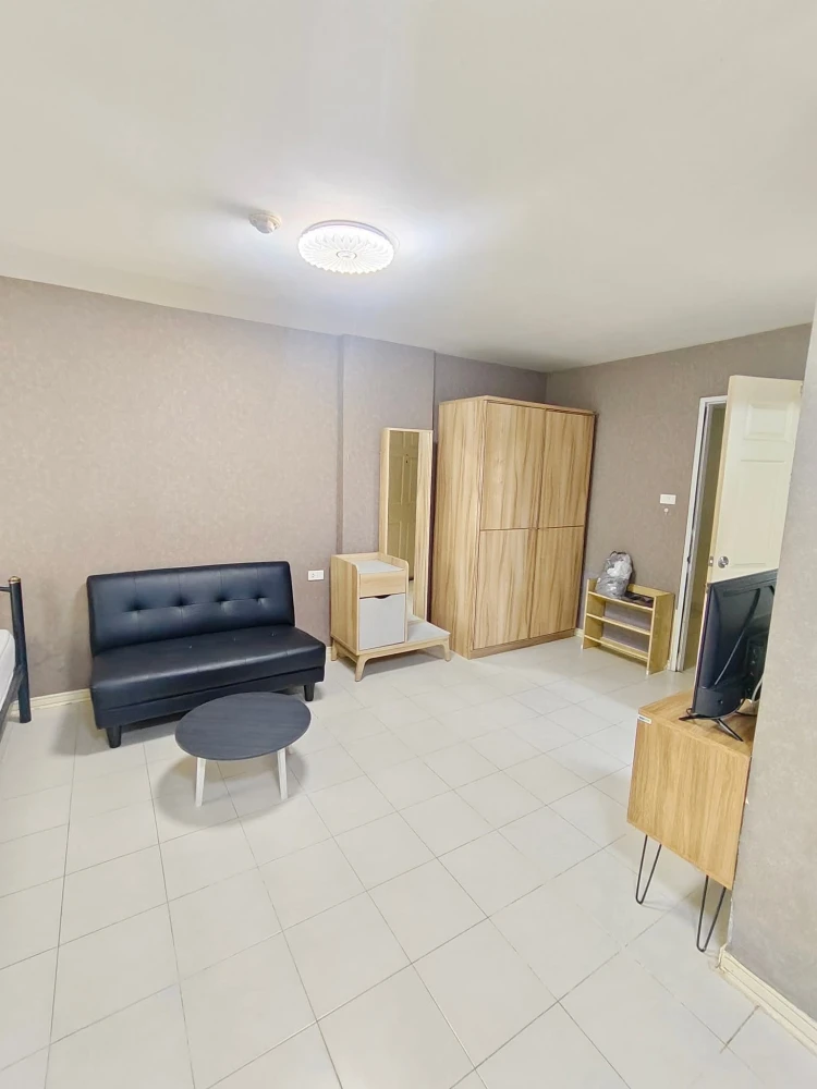 For sale or rent: Lumpini Condotown Bodindecha-Ramkhamhaeng, studio room, 1st floor, comes with a special price, hurry and reserve now!