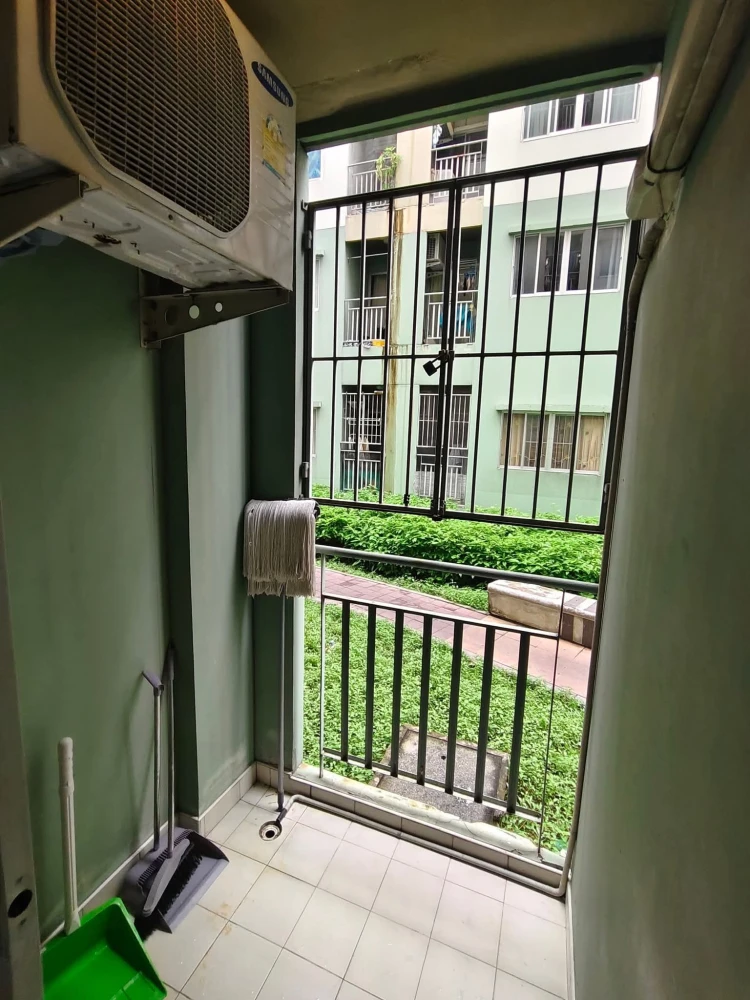 For sale or rent: Lumpini Condotown Bodindecha-Ramkhamhaeng, studio room, 1st floor, comes with a special price, hurry and reserve now!
