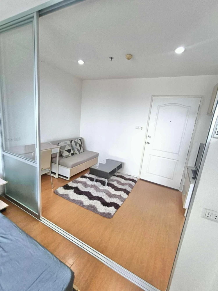 For sale or rent: Lumpini Condotown North Pattaya Sukhumvit. Comfortable room, fully furnished, beautiful view, not blocked. Reserve now!