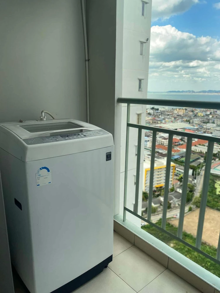 For sale or rent: Lumpini Condotown North Pattaya Sukhumvit. Comfortable room, fully furnished, beautiful view, not blocked. Reserve now!