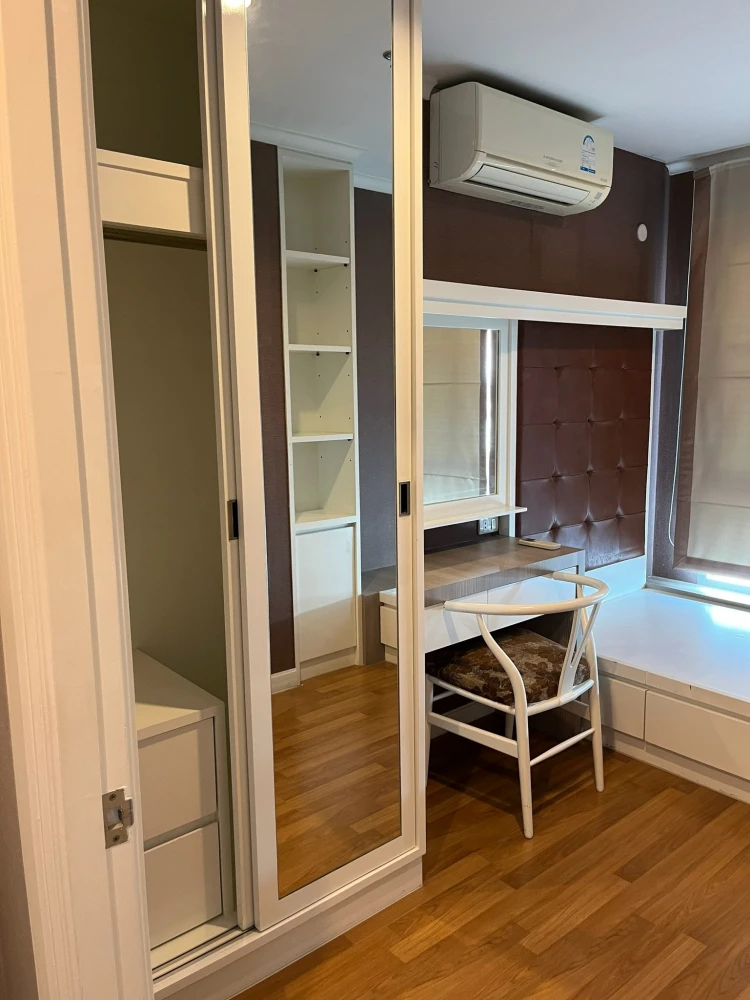 For sale, for rent Lumpini Park Riverside - Rama 3, spacious room, comes with usable space, hurry and reserve now, don't miss out.