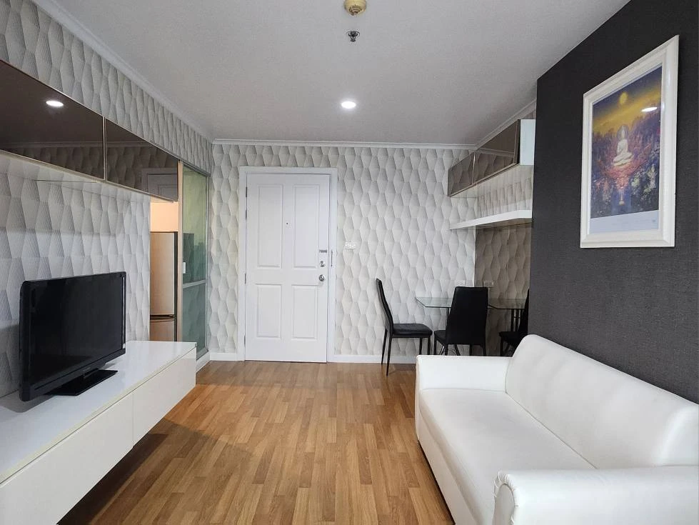 For sale, for rent Lumpini Park Riverside - Rama 3, beautifully decorated room, with good wallpaper, river view, book now