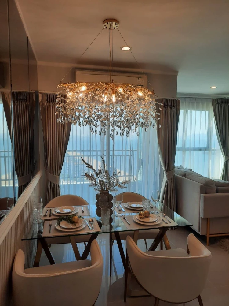 For sale or rent: Lumpini Parkbeach Jomtien, spacious room with plenty of usable space, built-in furniture, beautiful view, hurry and reserve now!