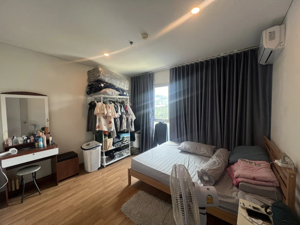 For sale or rent: Lumpini Place Rama 3-Riverine. Ready-to-move-in units with complete amenities. Book yours today!