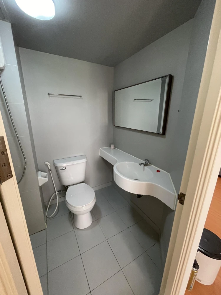 For sale or rent: Lumpini Township Rangsit Klong 1, 1 bedroom, 1 bathroom, fully furnished. Move-in ready!