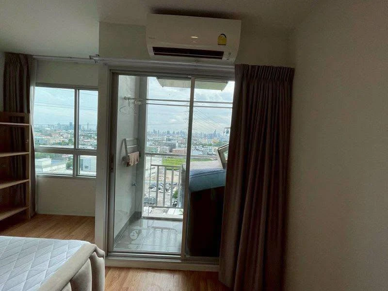 For sale or rent: Lumpini Ville Pattanakarn-Srinakarin, 1 bedroom, 1 bathroom, fully furnished. Book now!