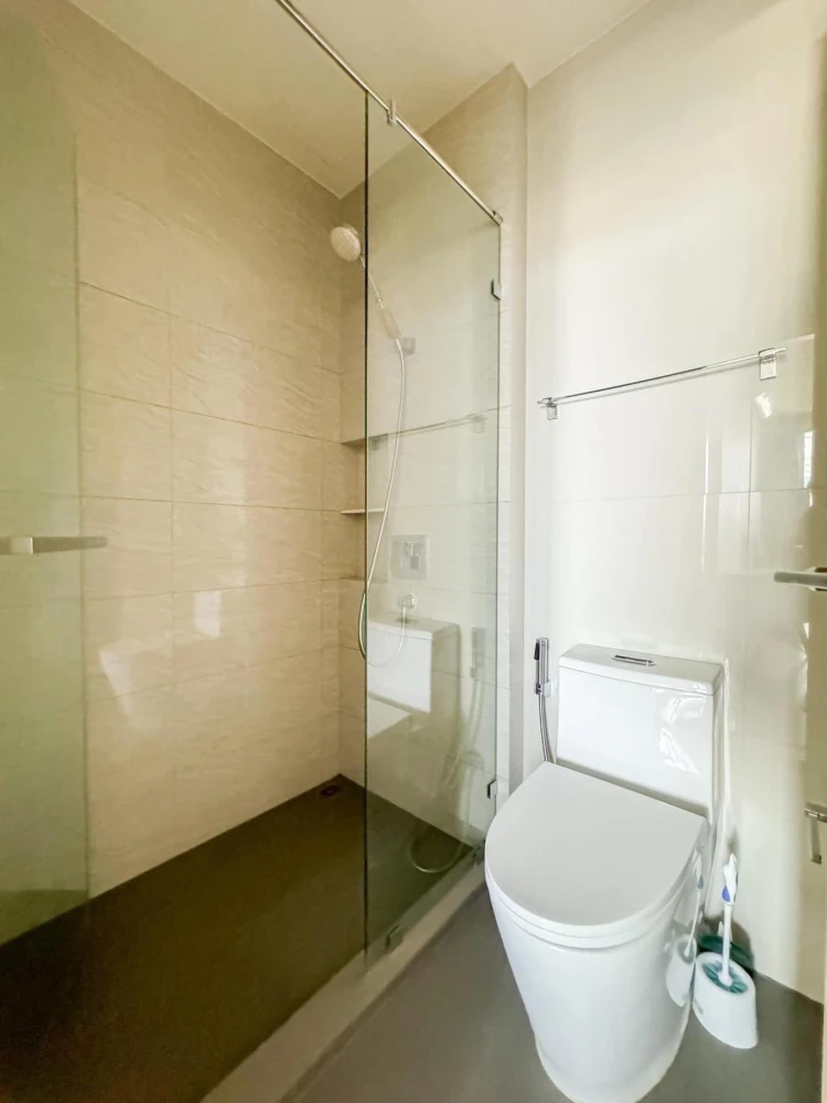 For sale, for rent, Maru Ekkamai 2, 11th floor, 2 bedrooms, fully furnished, ready to move in, reserve now, don't miss out.