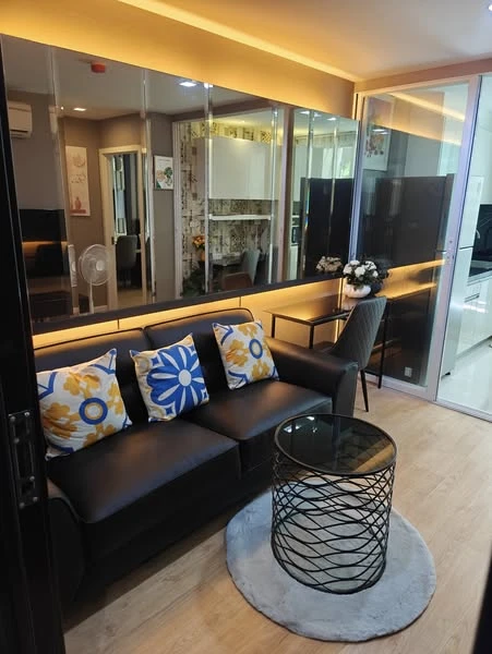 For sale or rent: Mayfair Place Sukhumvit 64, beautifully decorated room with a theme, comes with complete amenities. Hurry and reserve now!