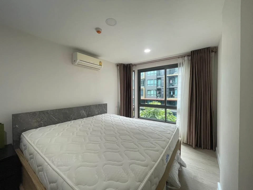 Sell and rent Metro Luxe Rose Gold Phahol-Sutthisan Partitioned room, fully furnished, very nice, hurry up and book now.