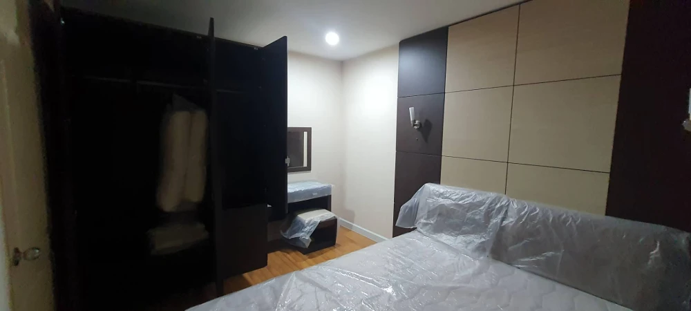 For sale, for rent, Metro Park Sathorn, 4th floor, fully furnished, nice to live in, interested in booking now, don't miss out.
