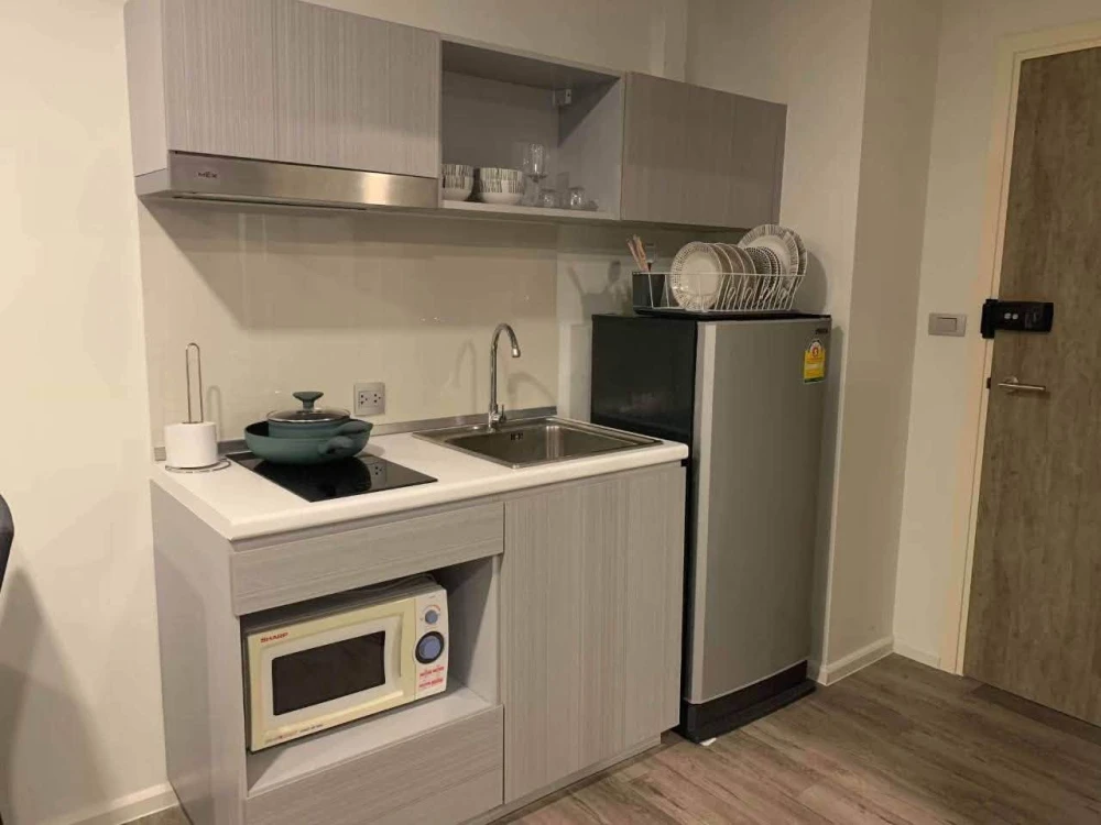 For sale or rent: Modiz Interchange condo with separate bedroom, 28 sq m, fully furnished. Book now before it's too late!