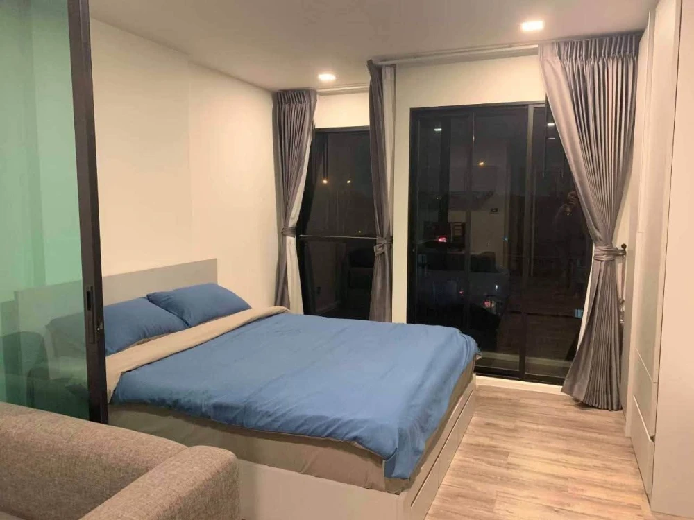 For sale or rent: Modiz Interchange condo with separate bedroom, 28 sq m, fully furnished. Book now before it's too late!