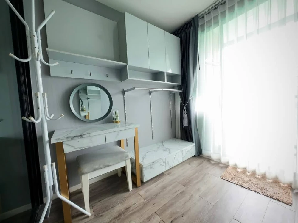 For sale, for rent, Modiz Ratchada 32, beautifully decorated room, nice to live in, built-in marble headboard wall, super cool, reserve now!