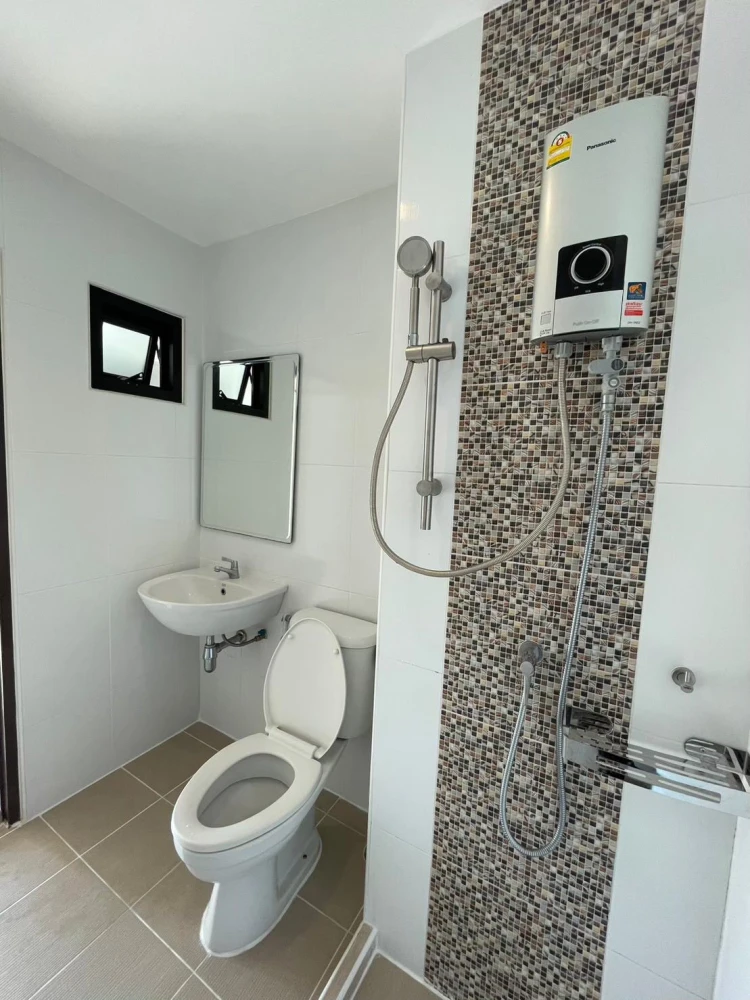 For sale, for rent MT PRESTIGE Phaholyothin, 8th floor, nice room, comes with complete decoration, reserve now.