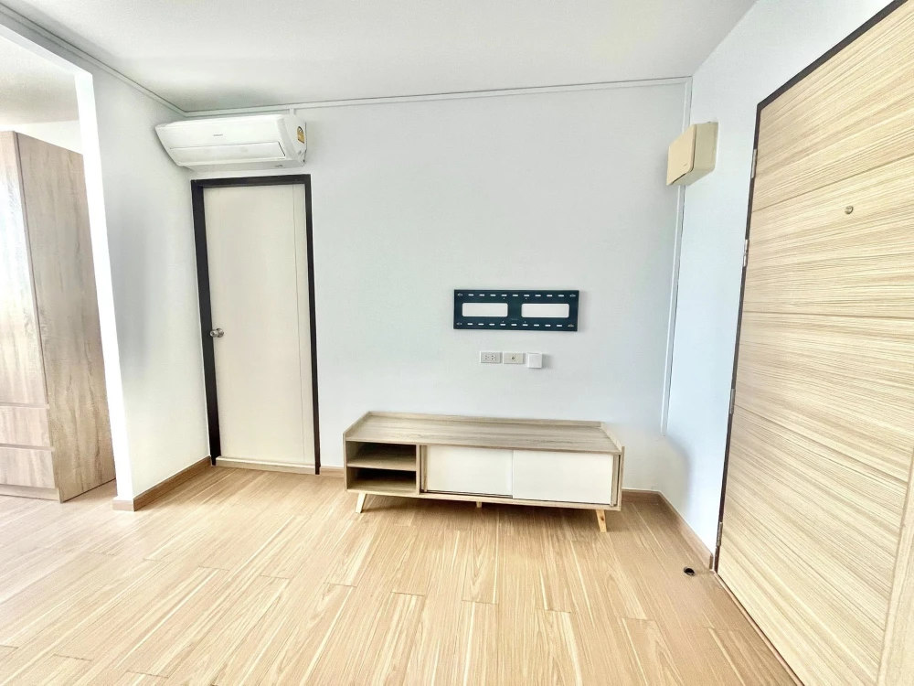 For sale, for rent MT PRESTIGE Phaholyothin, 8th floor, nice room, comes with complete decoration, reserve now.
