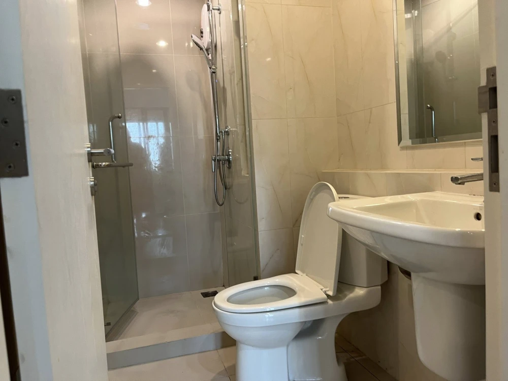 For sale or rent: Niche Mono Mega Space Bangna, 9th floor, fully furnished. Book now!