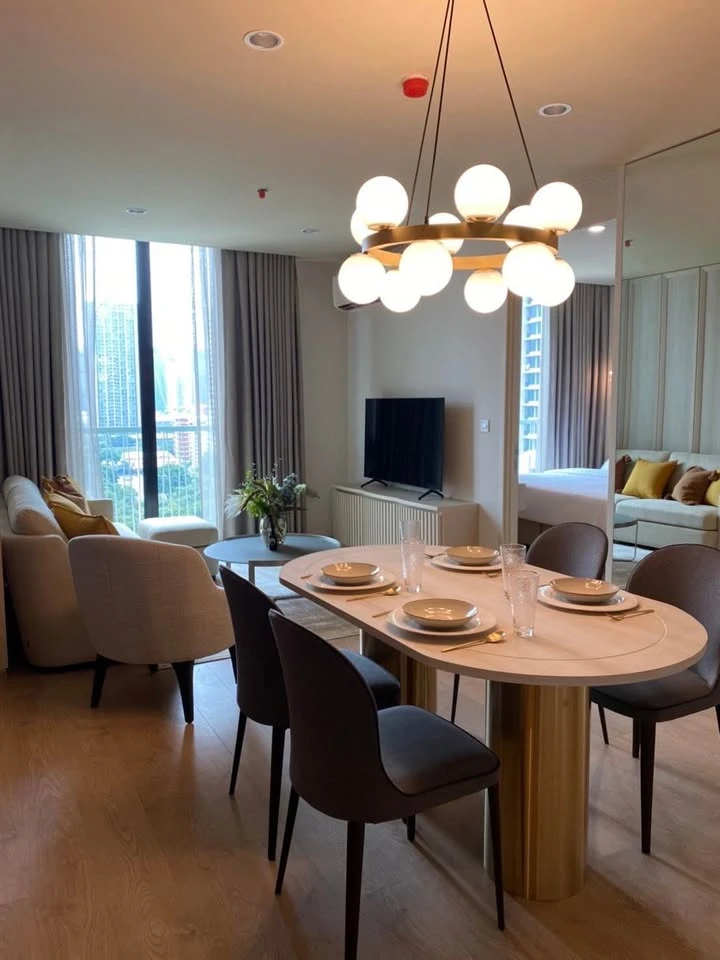 For sale or rent: Noble Recole Sukhumvit 19. Beautifully decorated unit with complete furniture and appliances. Book today! Don't miss out!