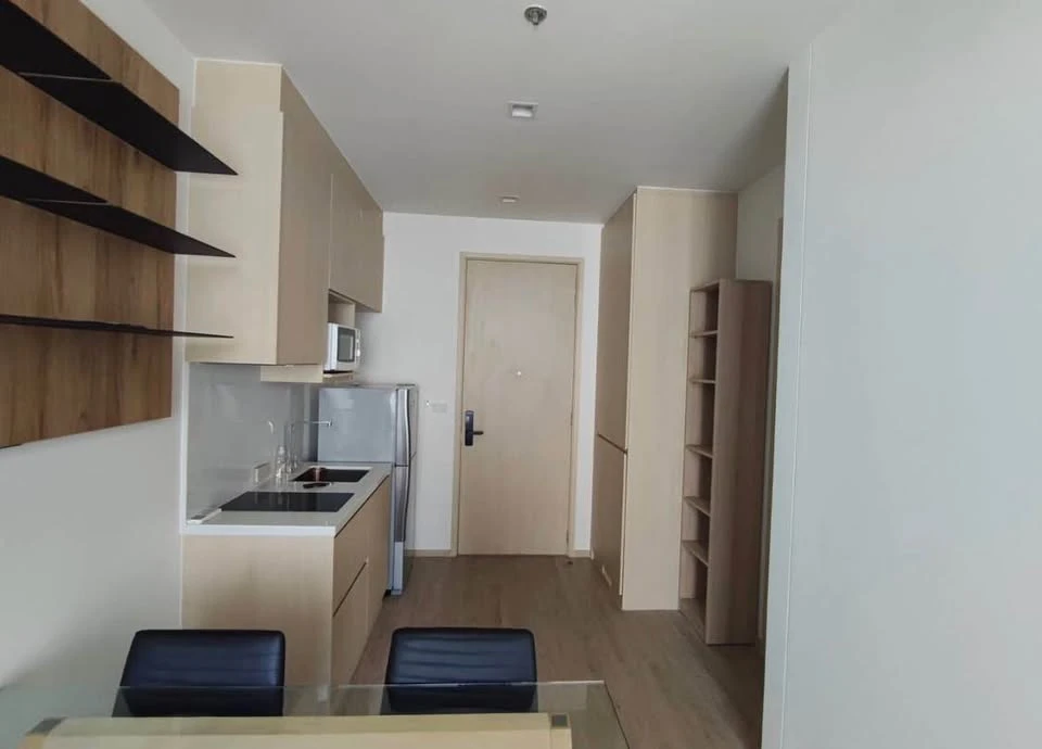 For sale or rent: Noble State 39, 35 sq.m., one bedroom, fully furnished. Just bring your belongings and move in.