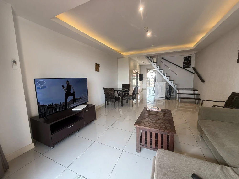 For sale or rent: Nova Mirage Duplex, 2 bedrooms, 2 bathrooms, spacious living area. Book today! Don't miss this opportunity.