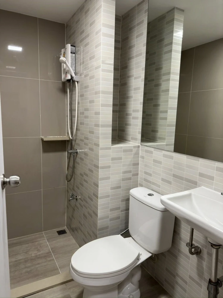 For sale, for rent, Nue Core Khu Khot Station, a nice room, fully furnished, just bring your bags and move in.