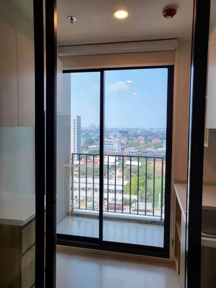 Selling or rent Nue noble Chaengwattana, nice room, wide front, ready facilities can't miss