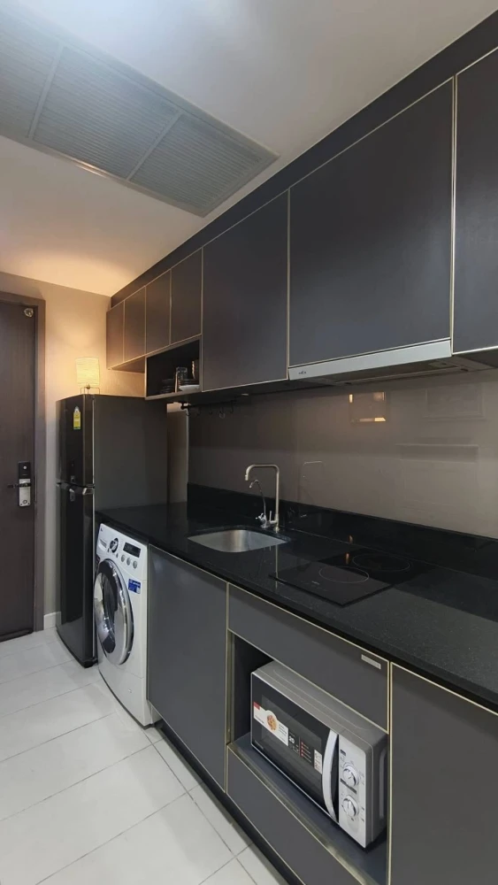 For sale or rent: Nye By Sansiri, 20th floor, unobstructed view, fully furnished. Book now! Don't miss out!