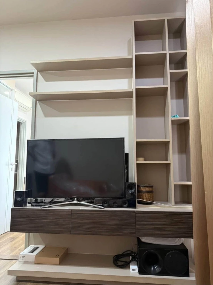 For sale or rent: ONYX Phahonyothin. Unobstructed city view, good ventilation, fully furnished with appliances. Book now!