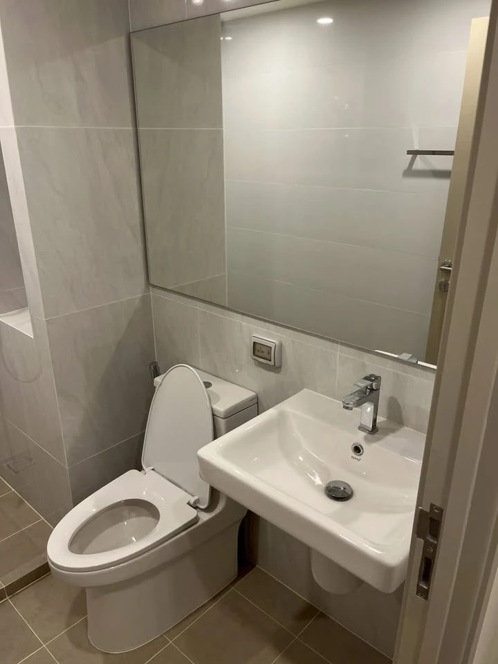 For sale, for rent, Origin Play Sri Udom Station, corner room, provides privacy, comes with complete furniture and appliances, reserve now.