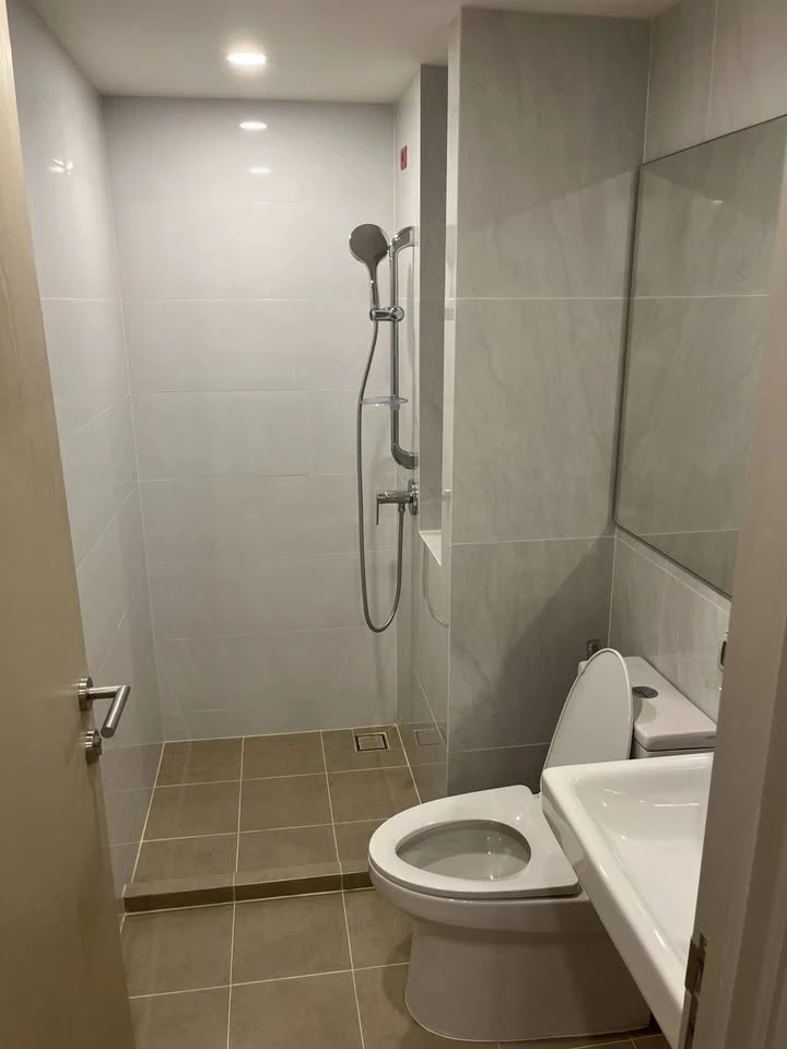 For sale, for rent, Origin Play Sri Udom Station, corner room, provides privacy, comes with complete furniture and appliances, reserve now.