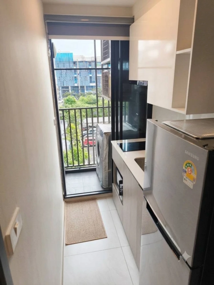 For sale or rent: Origin Plug & Play Sirindhorn Station unit. Nice room, fully furnished with appliances. Come and reserve yours now!