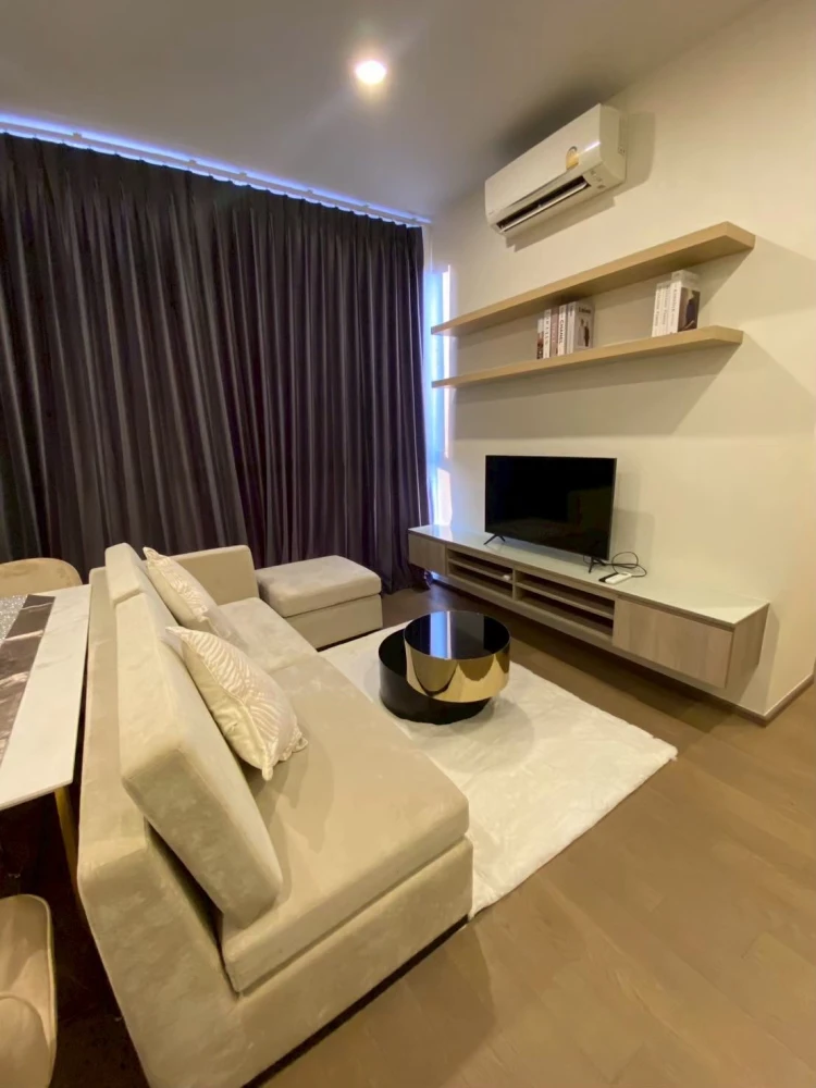 For sale, for rent, Park Origin Phaya Thai, 58 sq m., 28th floor, 2 bedrooms, 2 bathrooms, cleanly decorated but complete, must reserve.