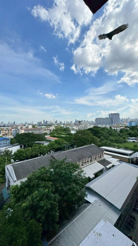 For sale, for rent, Pattanakarn Life Complex, nice room, fully furnished, book now.