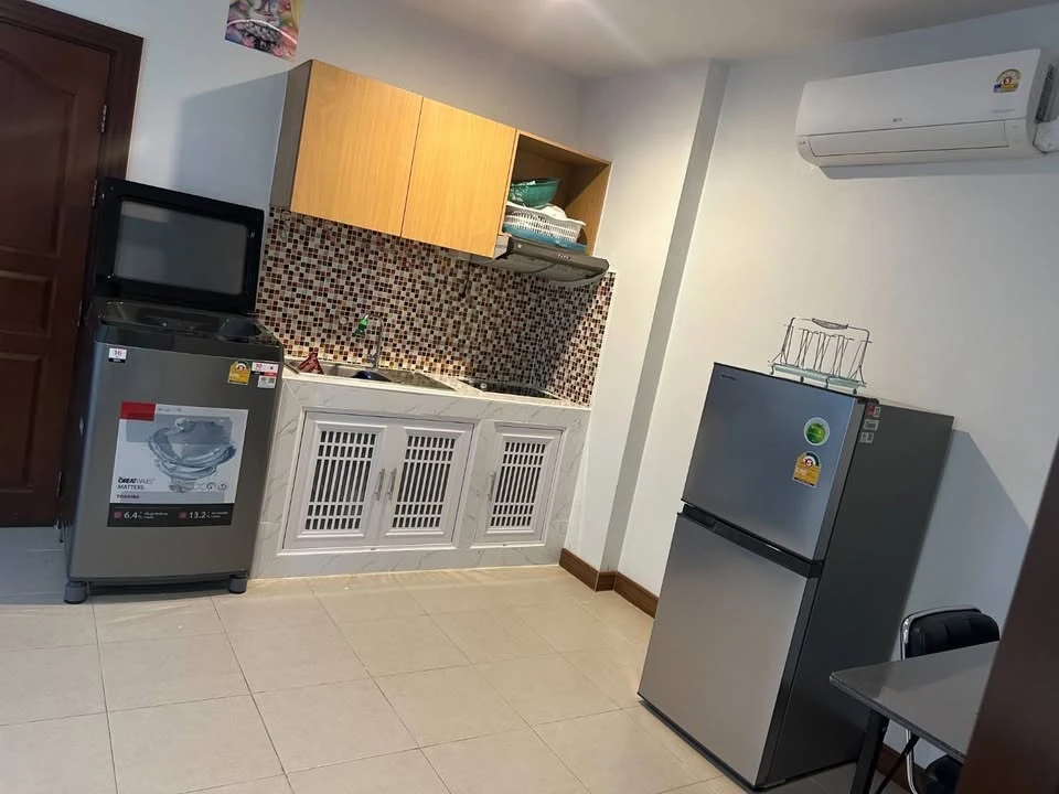 For sale or rent: PG Rama 9 Condominium. Fully furnished with appliances, ready to move in.