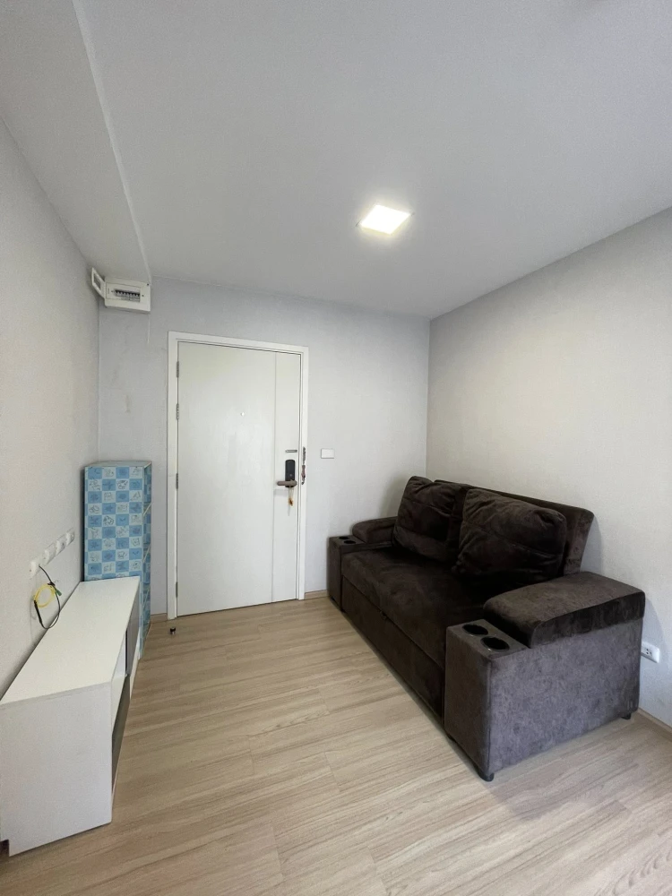 For sale or rent: Plum Condo Mix Chaengwattana. Ready-to-move-in condo at a great price in a prime location, near the BTS Skytrain, government offices