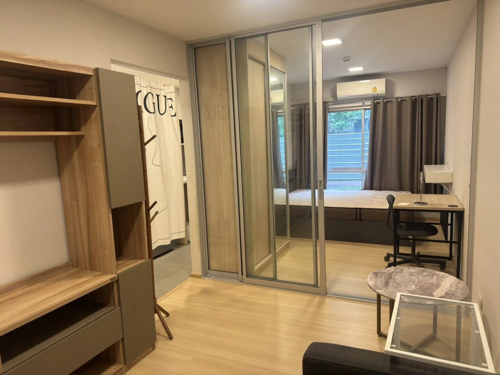 For sale: Plum Condo Rangsit Alive 2, 1st floor, pool view, fully furnished, reserve now, don't miss out.