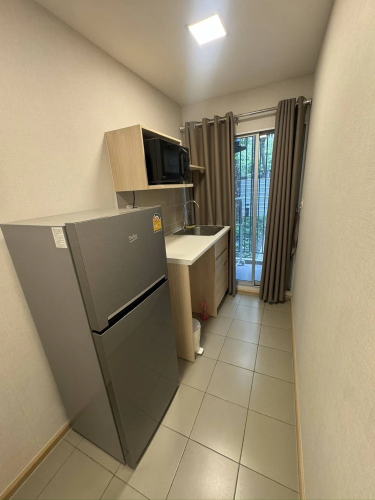 For sale: Plum Condo Rangsit Alive 2, 1st floor, pool view, fully furnished, reserve now, don't miss out.