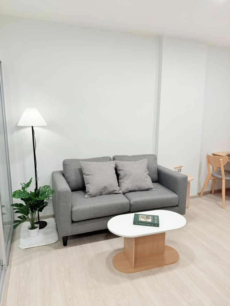 For sale, for rent Plum Condo Sukhumvit 62, 2 bedrooms, 1 bathroom, complete with electrical appliances. Reserve first, get it first.