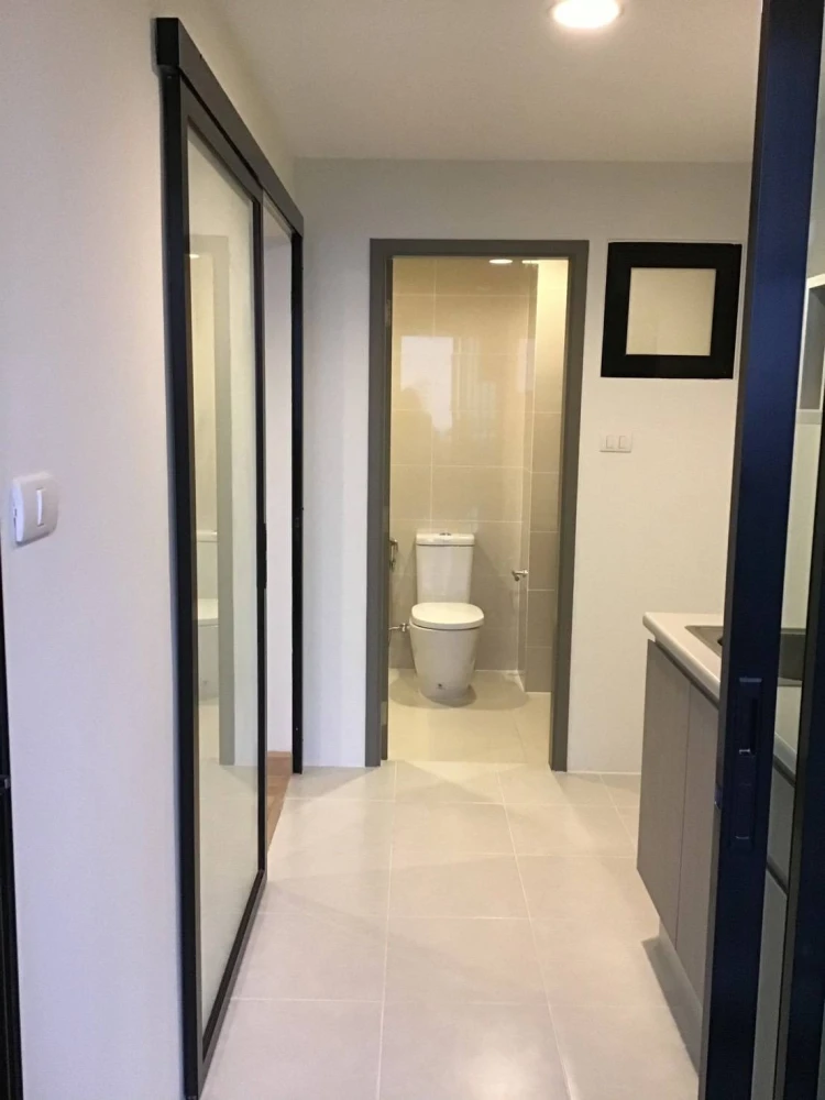 For sale, for rent, Premio Fresco, room size 31 sq m., 8th floor, fully furnished, can't miss out on booking.
