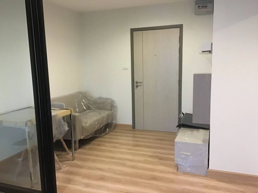 For sale, for rent, Premio Fresco, room size 31 sq m., 8th floor, fully furnished, can't miss out on booking.