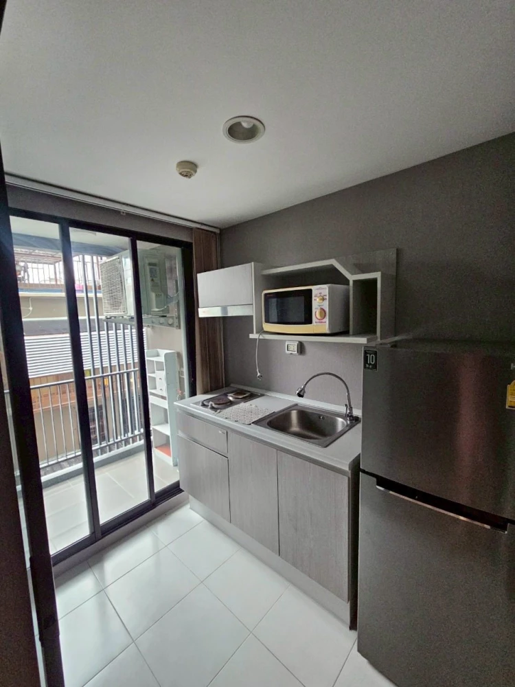 For sale or rent: Premio Fresco. Nice, fully furnished rooms in a prime location with complete amenities. Book now!
