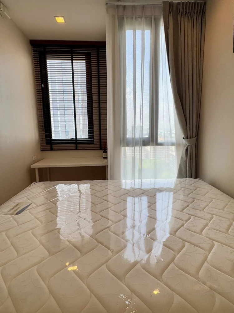 For sale or rent: Q House Sukhumvit 79, a nice room on the 17th floor, good location, comes with complete furniture and amenities. Reserve now!