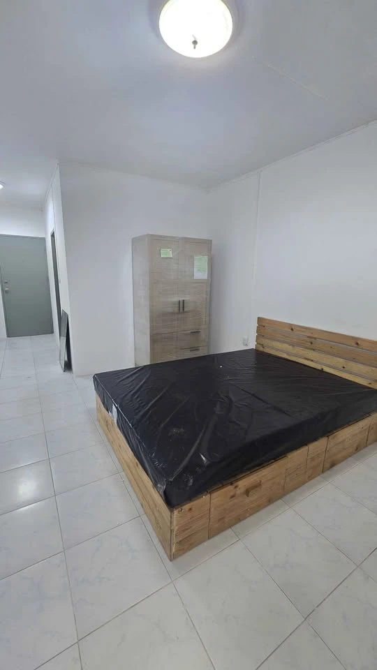 For sale or rent: Ratchada Prestige Ladprao, 2nd floor unit, fully furnished, pool view. Book now!