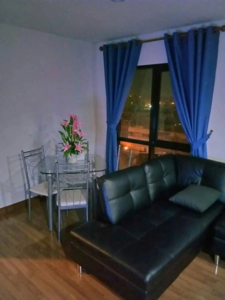 For sale or rent: REGENT HOME 18 CHANGWATTANA-LAKSI, 10th floor, pool view, fully furnished, ready to move in. Book now!