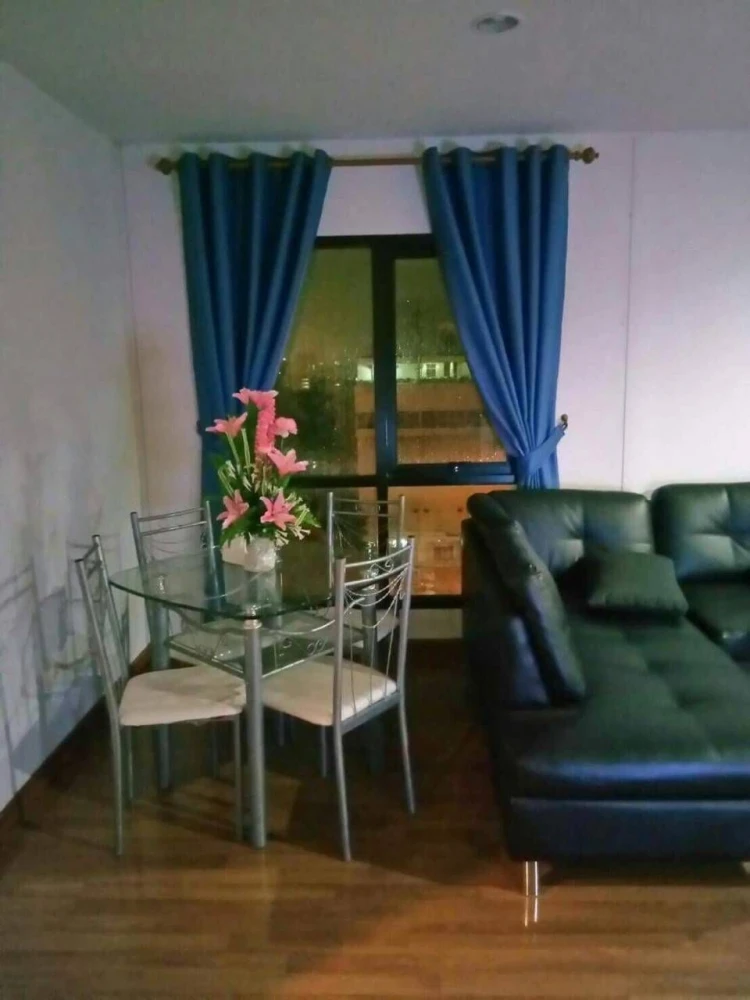 For sale or rent: REGENT HOME 18 CHANGWATTANA-LAKSI, 10th floor, pool view, fully furnished, ready to move in. Book now!